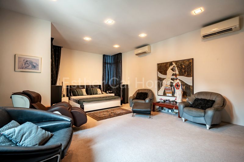 7 Bed Bungalow (Landed) for Sale in  Grange Road - Image 15